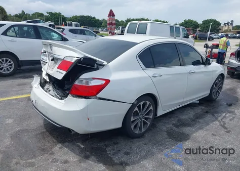 2015 Honda Accord Sport z USA, uszkodzony, nr VIN 1HGCR2F50FA080793